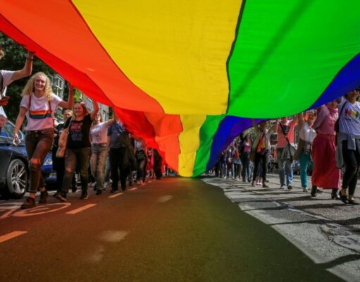 Advies: Draag ‘Pride Amsterdam’ voor bij UNESCO